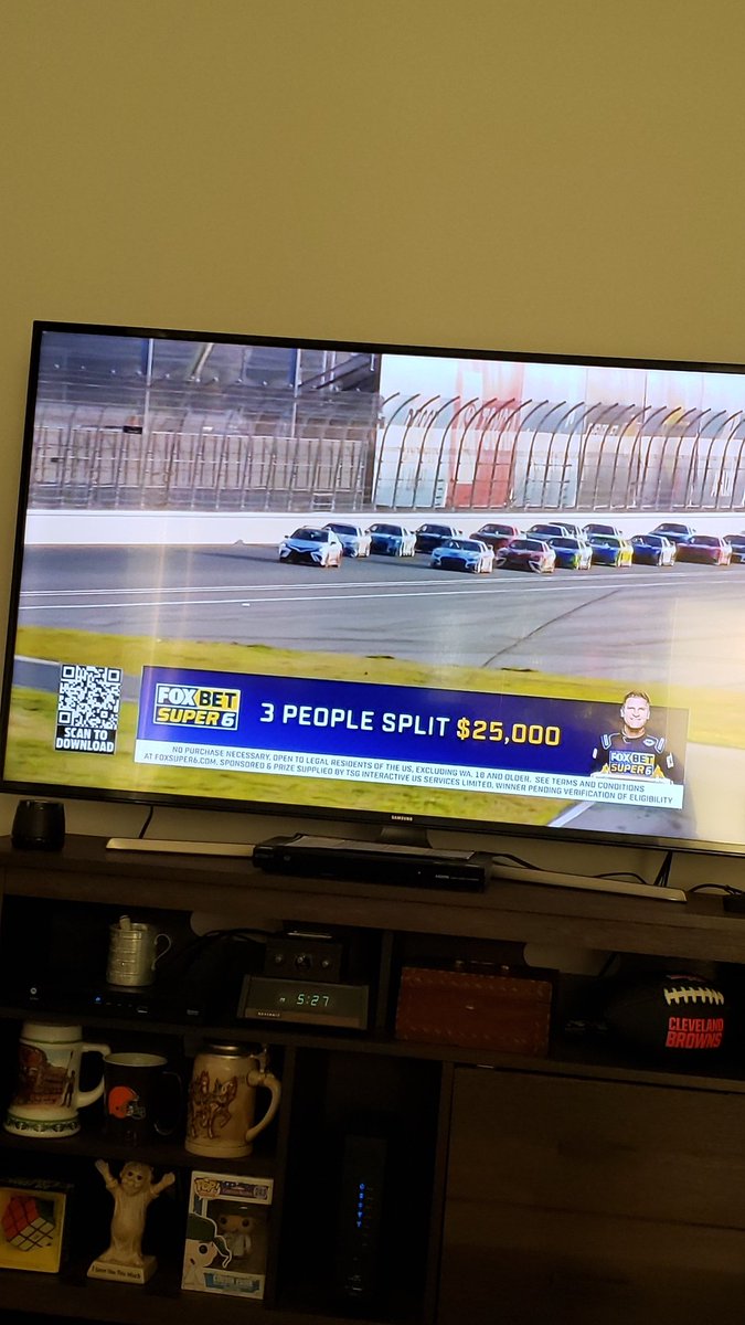 Watching #BuschRaceTeam hoping to win their #Sweepstakes!