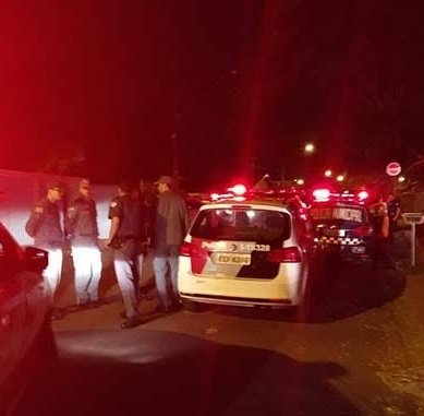 DosXerok's tweet photo. Garoto é encontrado sendo emforcado, em Araçatuba, só arraste pro lado se tiver estômago: https://t.co/0VzwiysNjF
