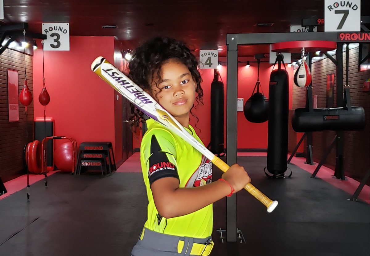 9Round East Boca has stepped in as the league sponsor for @bocaratonsoftball #fastpitch #softball #sponsorship 
.
Check out these amazing uniforms, great choice @bocaratonsoftball they look AWESOME!