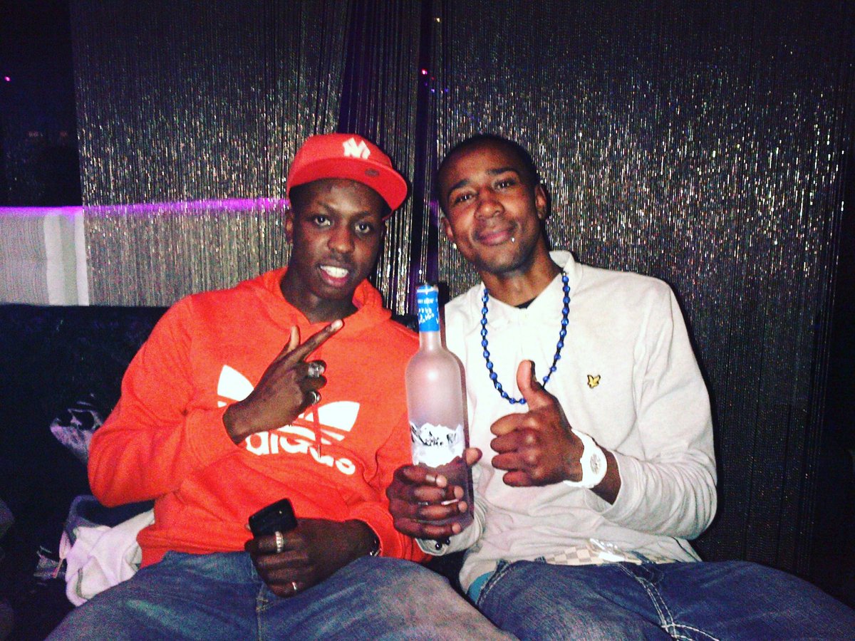 dell_allen86's tweet photo. Can believe this 😢 rip @jamaledwards https://t.co/g9GlOGyidc
