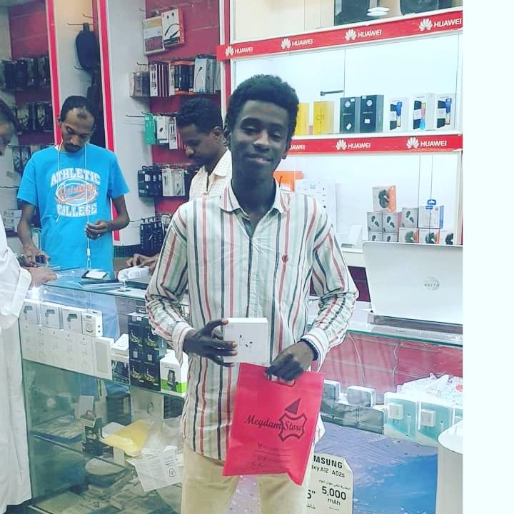 megdamstore's tweet photo. الفائز في المسابقة الاسبوعية من محلات المقدام استور https://t.co/ppW5k5LtlD