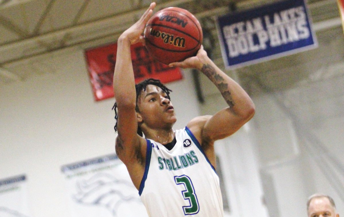 RunStallions's tweet photo. Congrats to our Stallions named 1st Team All-Beach - seniors Aidan Darrell &amp; Derrick Teele.

Aidan put up 15.2 PPG, 5.9 RPG, 3.5 APG, 2.7 SPG during the regular season.

Derrick, who also earned 1st Team All-Defense, averaged 14.1 PPG, 7.1 RPG, 2.3 SPG.

https://t.co/zIcnoA3CtH https://t.co/eDACk7npKg