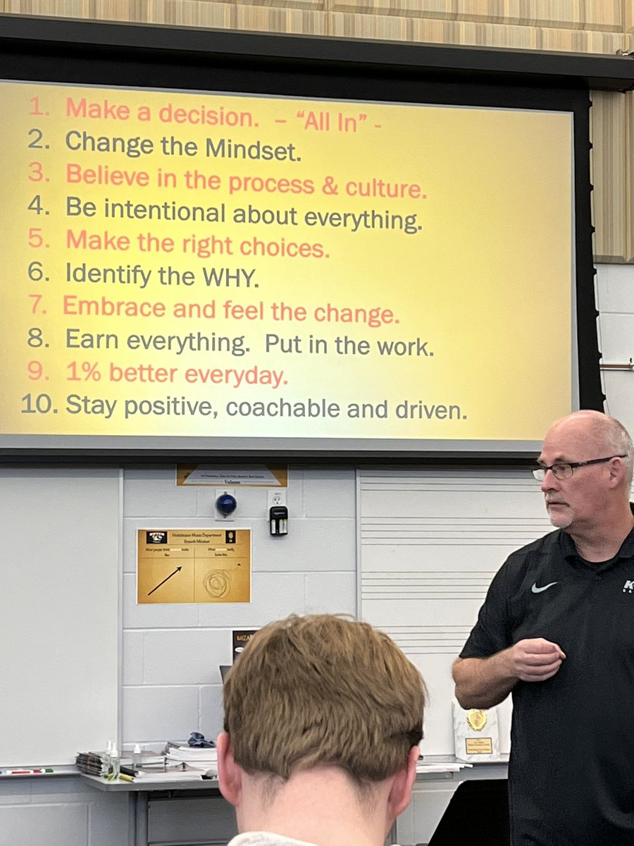 hutchbands's tweet photo. Thanks again @ToddDufault for your work with our leaders!!!  #allin #earneverything #dothework https://t.co/oSztwPNBT9