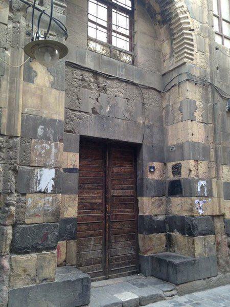 AdelAliBinAli's tweet photo. هنا منزل الخليفة عمر بن عبد العزيز في دمشق و الذي تحوّل إلى المدرسة الشميساطيةً في دمشق. https://t.co/iGPbtE8sTO
