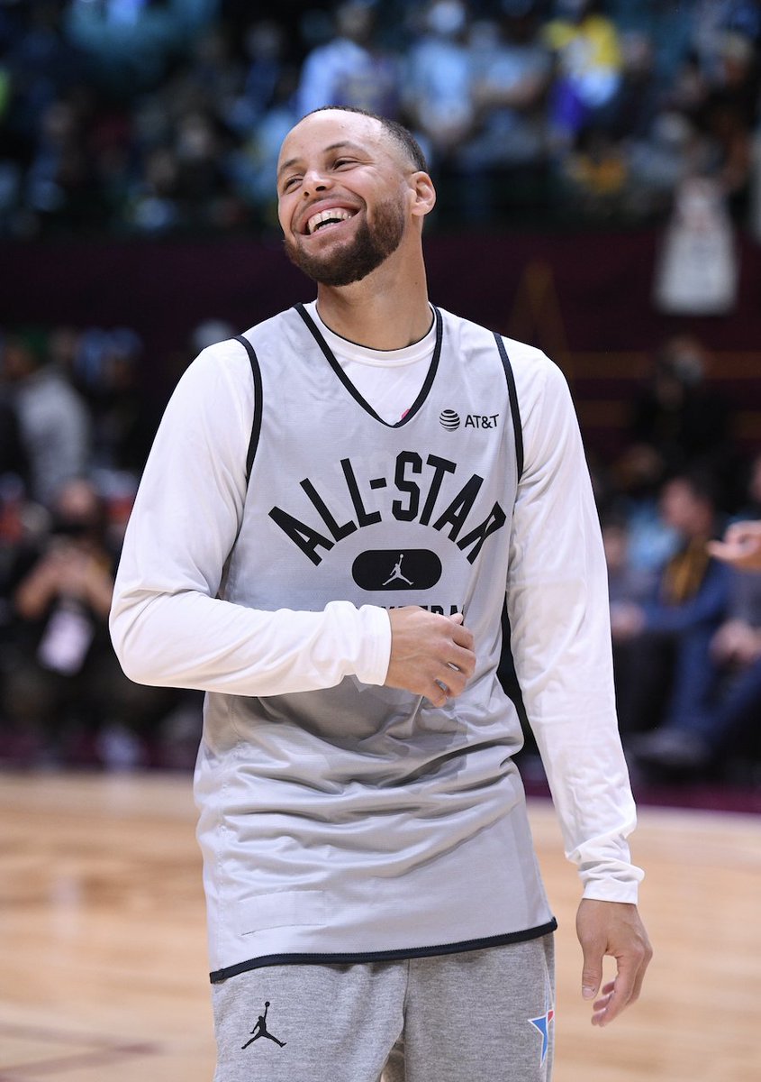 BleacherReport's tweet photo. This man is a menace. https://t.co/5Kr5rsgbdl