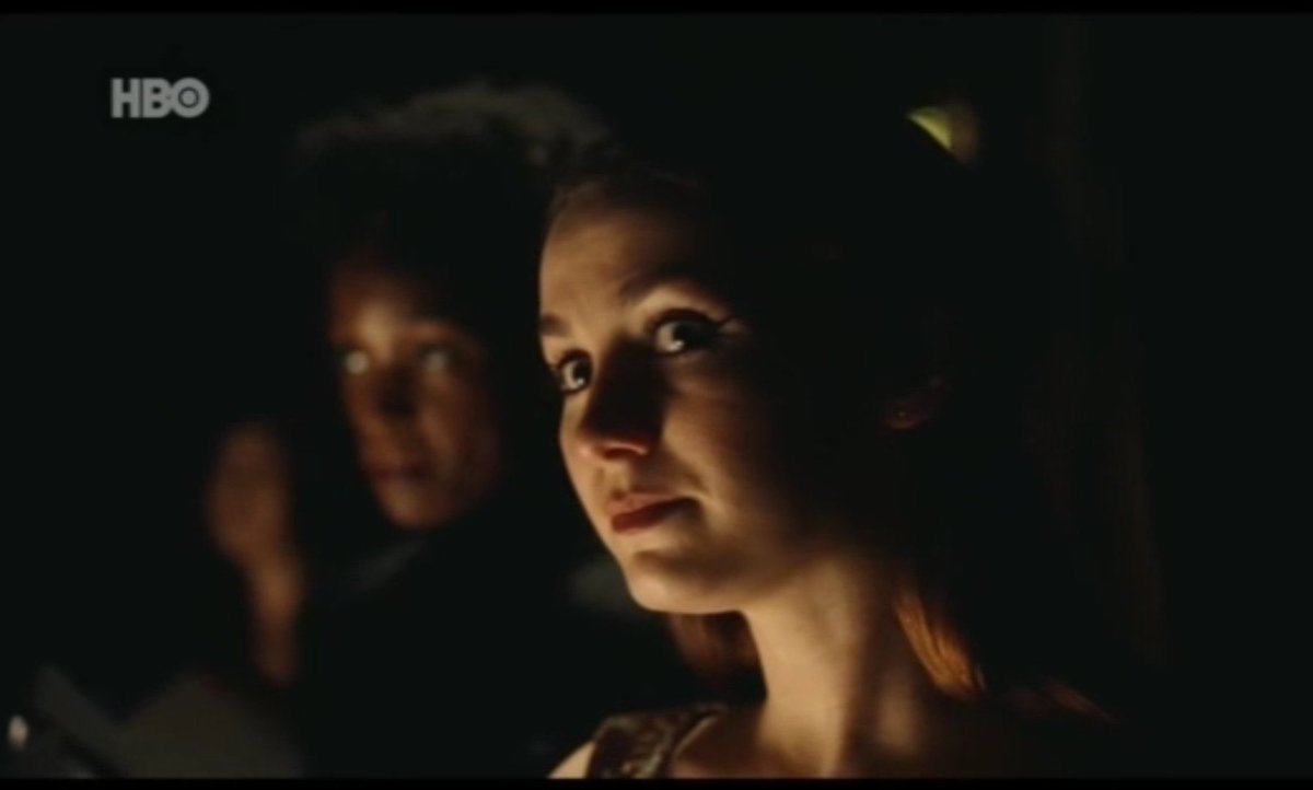 ironvillanelle tweet picture