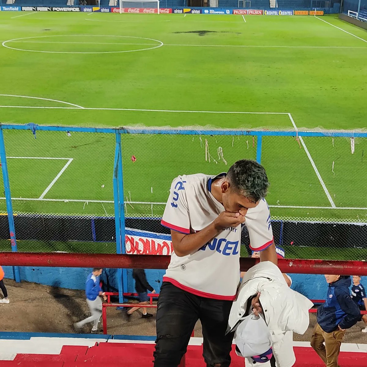 facundof1's tweet photo. Mi casa 🔴⚪🔵😍 https://t.co/ze2heTYfNx