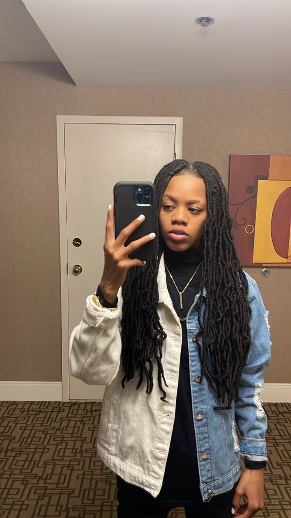 ttherealonee's tweet photo. 🥶🥶.. https://t.co/sFXMZU24xX