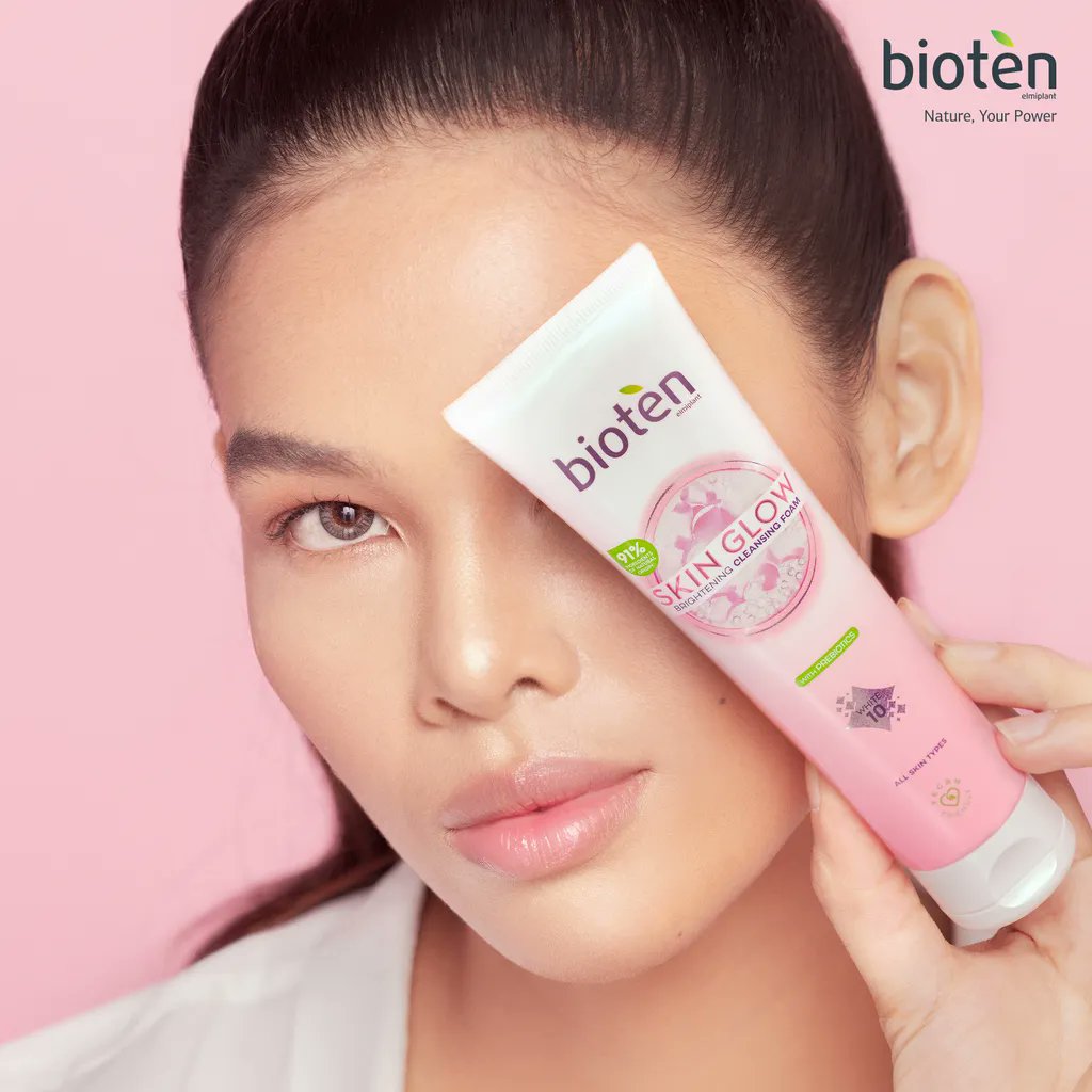 We’re ready for more glowing skin like @majoybaron ✨ The Skin Glow Brightening Cleansing Foam gives you a brighter and more transparent complexion powered by White Ten, Niacinamide and stable and high tolerance Vitamin C 💗 #BiotenPH #FeelRadiant #BiotenPHSkinGlow #skincare