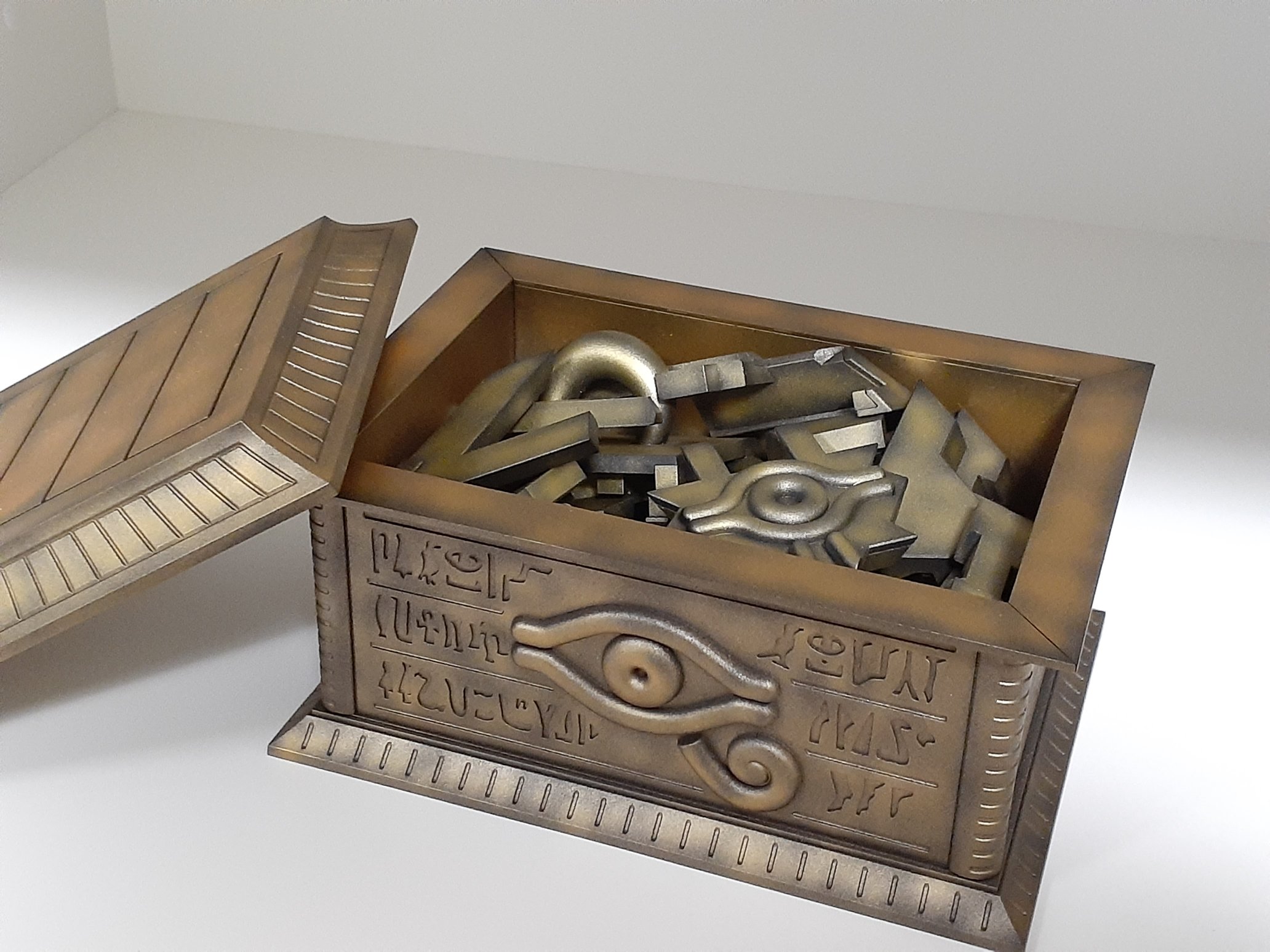 Amazon | BANDAI SPIRITS ULTIMAGEAR 遊戯王 千年パズル用収納箱