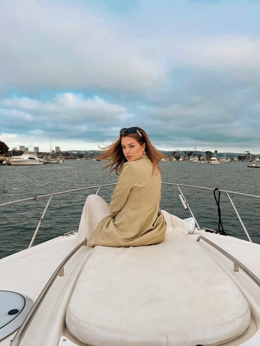 C&rsquo;est la vie 🛥 https://t.co/Zq9gJ8DQud