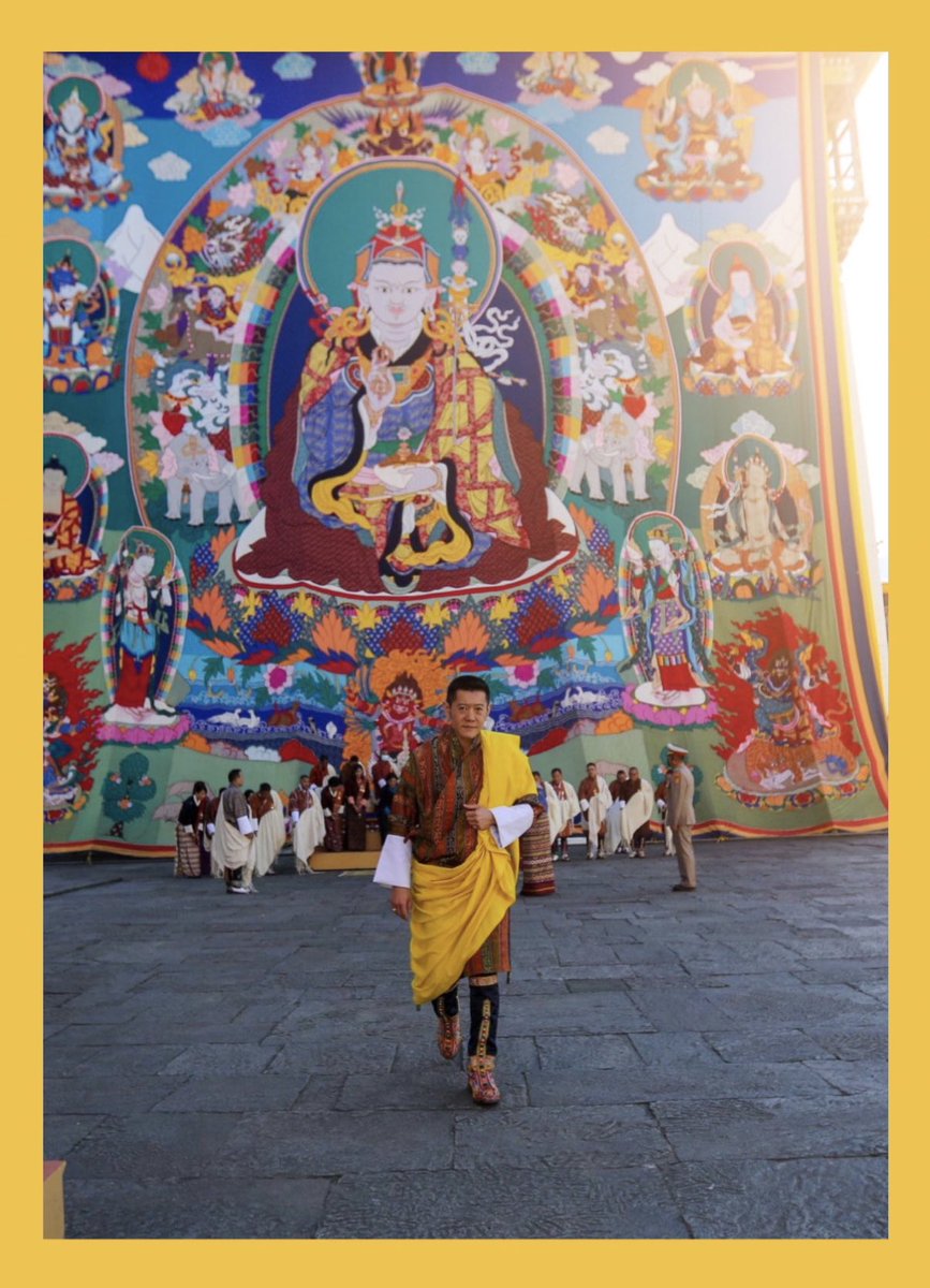 Offering my heartfelt gratitude and sincere prayers and wishes for the long life and good health of His Majesty the Druk Gyalpo. Happy 42nd Birthday la 🙏