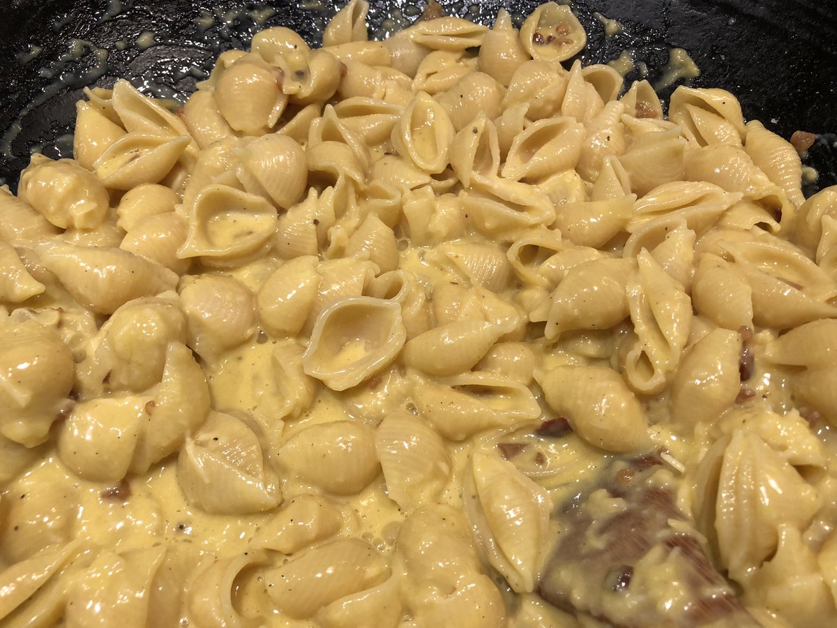 mbilotti's tweet image. conchiglie alla carbonara