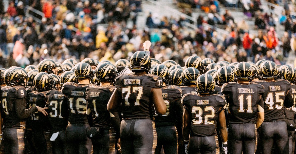 gmismith21's tweet photo. Excited to have received my first offer from Western Michigan University!    🟤🟡@CoachJeffThorne @CoachTimLester  @LyonsTwpFball @AllenTrieu @Lemmingscouting @EDGYTIM @LemmingReport https://t.co/k2NUW5aNCi