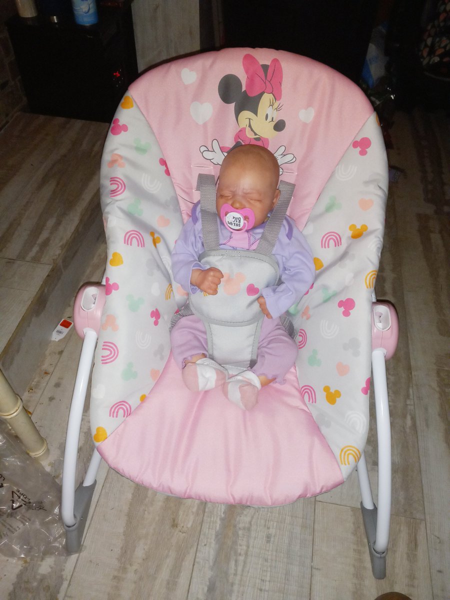 Nikki Freese (@laurenfreese5) on Twitter photo 