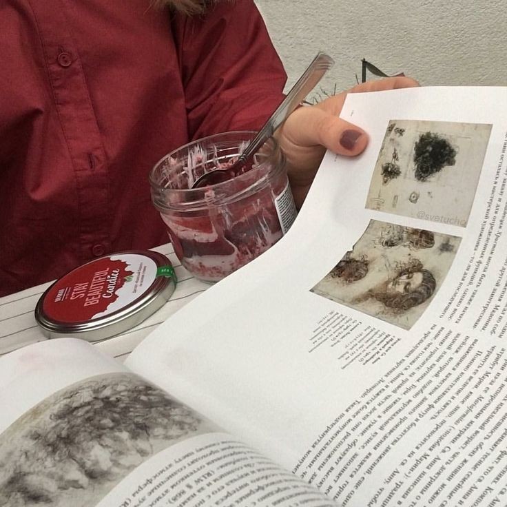 studymands's tweet image. ㅤ⌕    search :  #studytwt
📌Amanda/mands• she/her
📌2005• 3° E.M. •INTP
📌vestibulanda de direito/ concurseira militar
📌 inglês intermediário
📌tirei 920 na redação do Enem 2020 e tô atrás do 1000
📌 procrastinadora nata
ㅤ♡/↺ = mutuals!