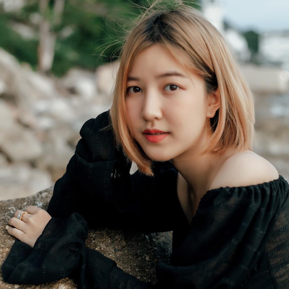 tpopintl's tweet photo. #GRADUATION | Girl group #CmCafe has announced the graduation of members Jina (Honey Toast) and Aoomy, Alice, Bam and Nink (Fluffy Toast).

Official announcement:
🔗 https://t.co/kgxdlg41i3

#tpopintl #tpop https://t.co/LYUlW8OQQL