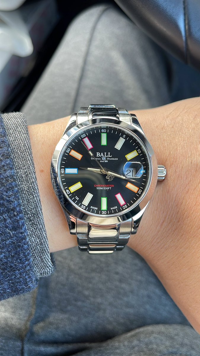 Yjm 今日は 絶賛炎上中のballです 日本人としては無視しちゃいけないんでしょうけど 時計自体は好きなので 気にせず使います Ballwatch ボールウォッチ マーベライト レインボー T Co Forti25g0c Twitter