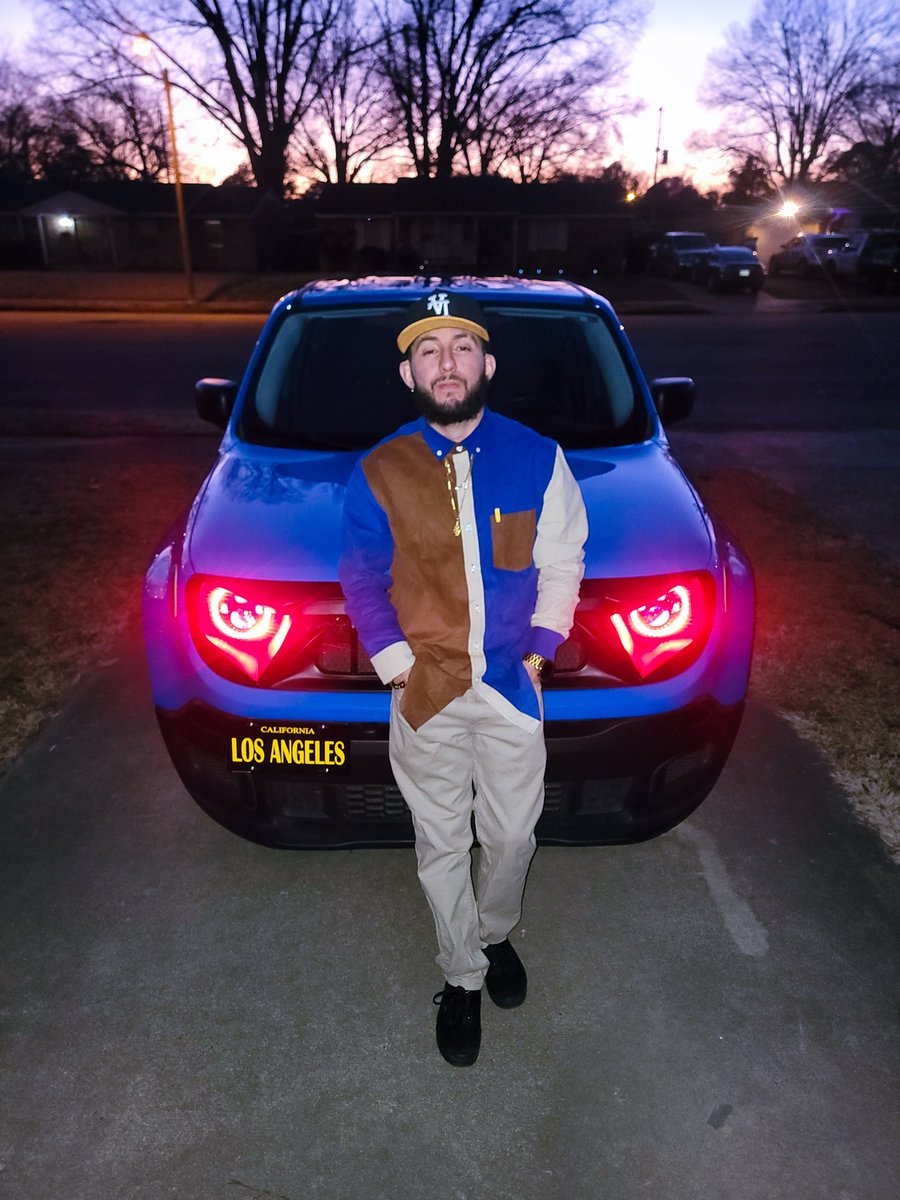 Mr_Los_Angeles's tweet photo. This year I'm all focused on the vision #ShiftToSuccess #CaliforniaKid #KTHLA #CholoVibes #Renegade #SixSpeed https://t.co/Ei3vr1QhEj