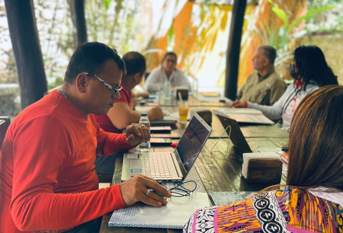 𝙋𝙧𝙚𝙥𝙖𝙧𝙖𝙙𝙤𝙨 𝙥𝙖𝙧𝙖 𝙚𝙡 𝘾𝙤𝙣𝙜𝙧𝙚𝙨𝙤!!! #20feb Participamos en la Reunión de la Comisión Auxiliar para el Proceso de Postulación de Delegados y Delegadas #Aragua al V Congreso del PSUV Y IV Congreso de la JPSUV con <a href="/Soykarinacarpio/">Karina Carpio</a> y <a href="/ramolinap/">Ricardo Molina</a> #UnidosVenceremos