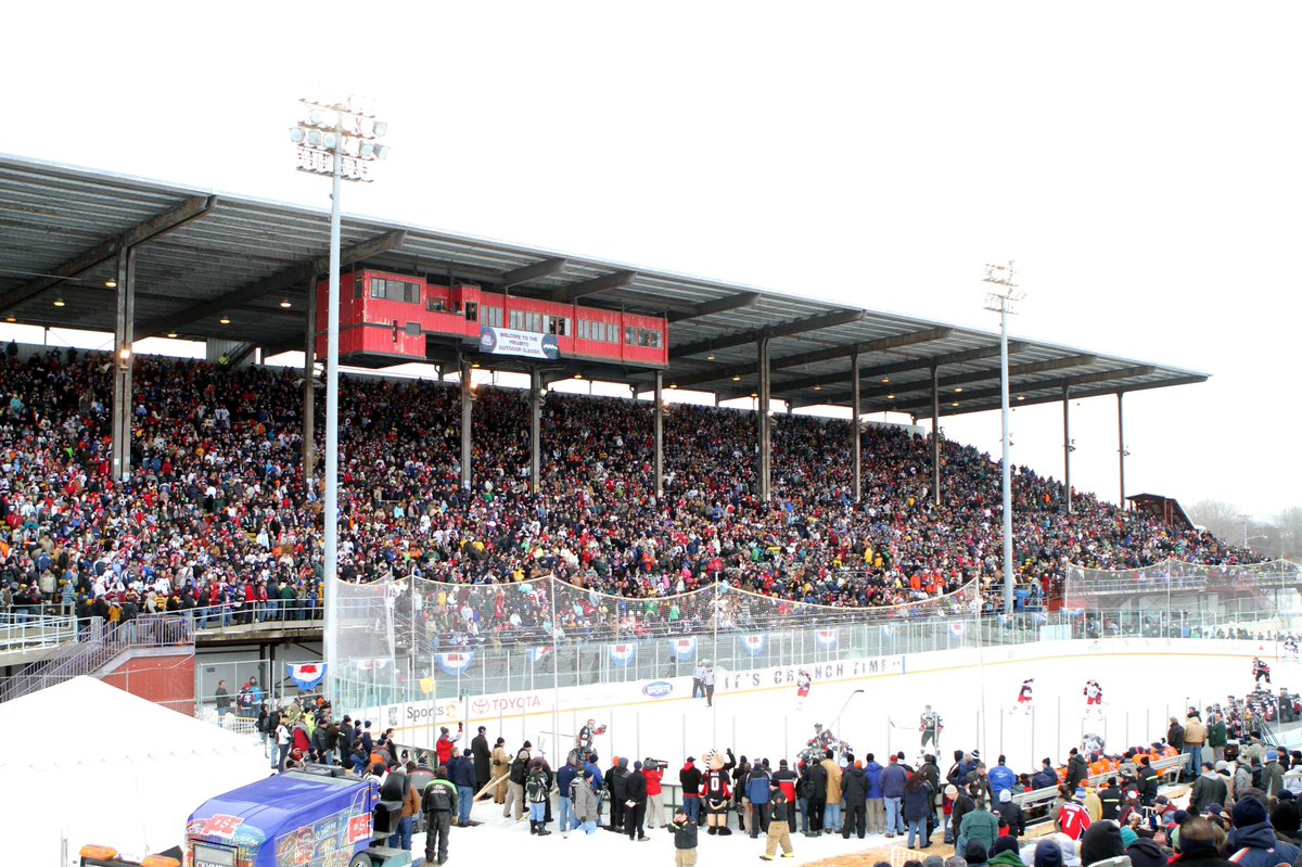 SyracuseCrunch's tweet photo. 12 years ago already? Oh the memories. https://t.co/SGjZl8xGUM