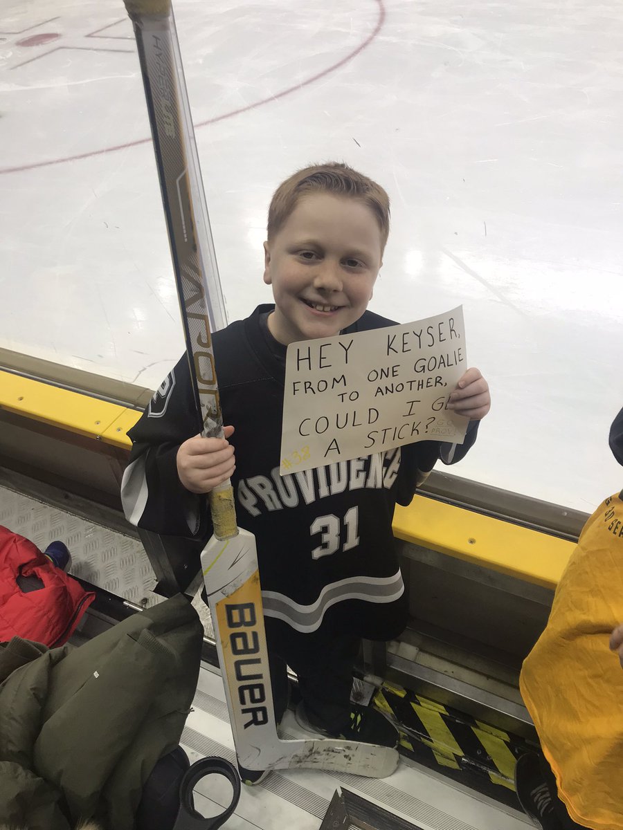 mpeck2724's tweet photo. @KyleKeyser38 couldn’t be a nicer guy. He made a 9 yr old goalies day. You’ll never know how much he treasures it already. It’s all he talks about on the ride home. Your parents raised you right. I hope my son is just like you. @AHLBruins @TGrose1 @NHLBruins @DunkinDonutsCtr https://t.co/ewVjUlmkx6