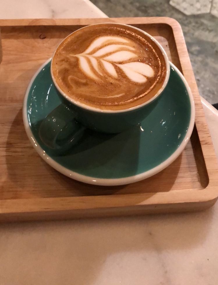 wellscoffeeFL's tweet photo. here to offer a relaxing and calm atmosphere so you can catch up with with friends, go on a date, read a book or have a group study sesh all while enjoying delicious coffee and decedent pastries https://t.co/U9ZyeehFBH