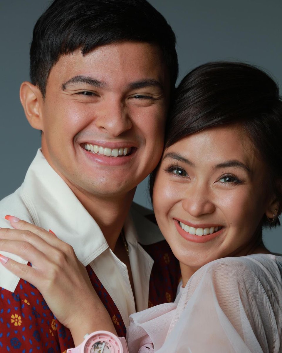 philstarlife's tweet photo. Partners for life. 💕 Matteo Guidicelli and Sarah Geronimo mark their second wedding anniversary through cute couple photos. (📸: Matteo Guidicelli/IG)

Related story: https://t.co/cQGhrk6eF8

#MatteoGuidicelli #SarahGeronimo #CelebrityCouples https://t.co/XYpEgAzivR