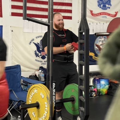 aneely223's tweet photo. #NewProfilePic 
Back on Twitter. Been a crazy two years! https://t.co/6QdPIVfr5M