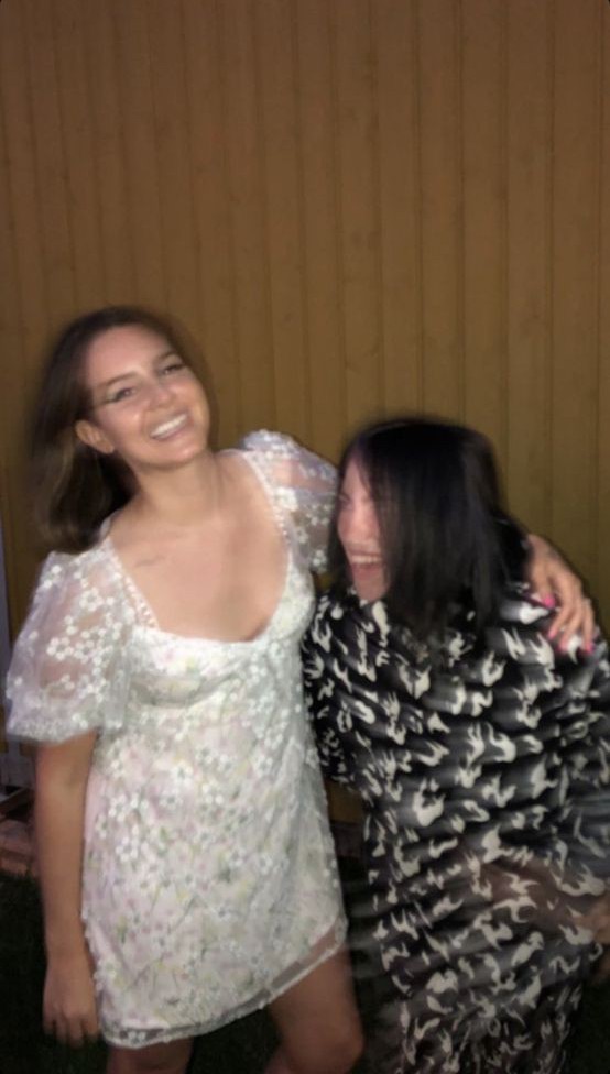 irisisme111's tweet photo. Lana Del Rey and Billie Eilish https://t.co/w4GLGj3Dmq