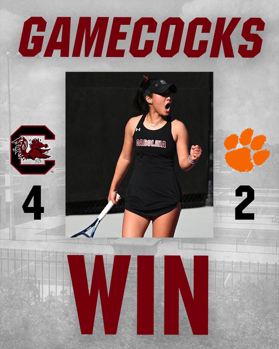GamecockWTennis's tweet photo. This is what a good day looks like 😌

#Gamecocks 🐔 // 🎾 https://t.co/QXWg9679ti