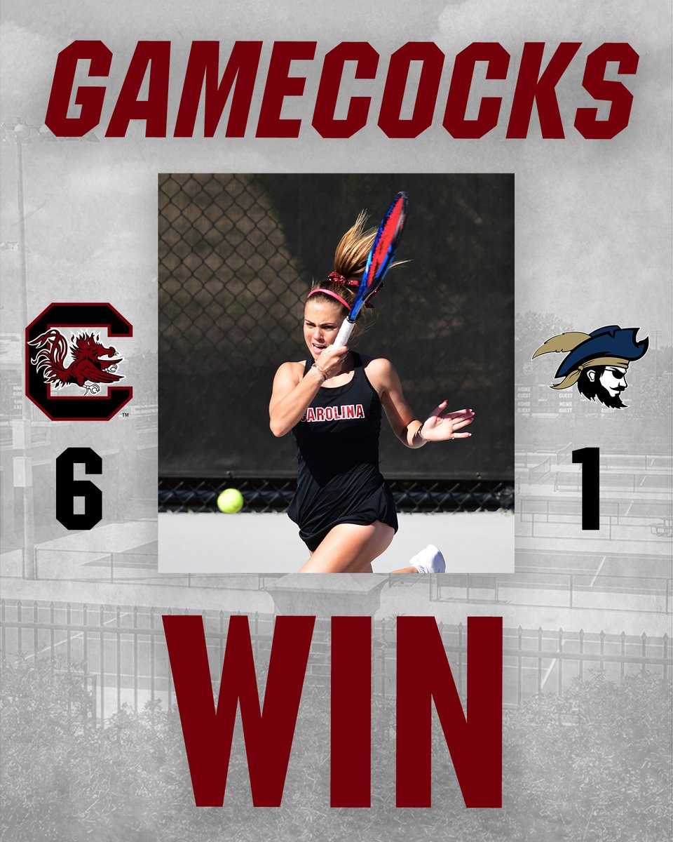 GamecockWTennis's tweet photo. This is what a good day looks like 😌

#Gamecocks 🐔 // 🎾 https://t.co/QXWg9679ti