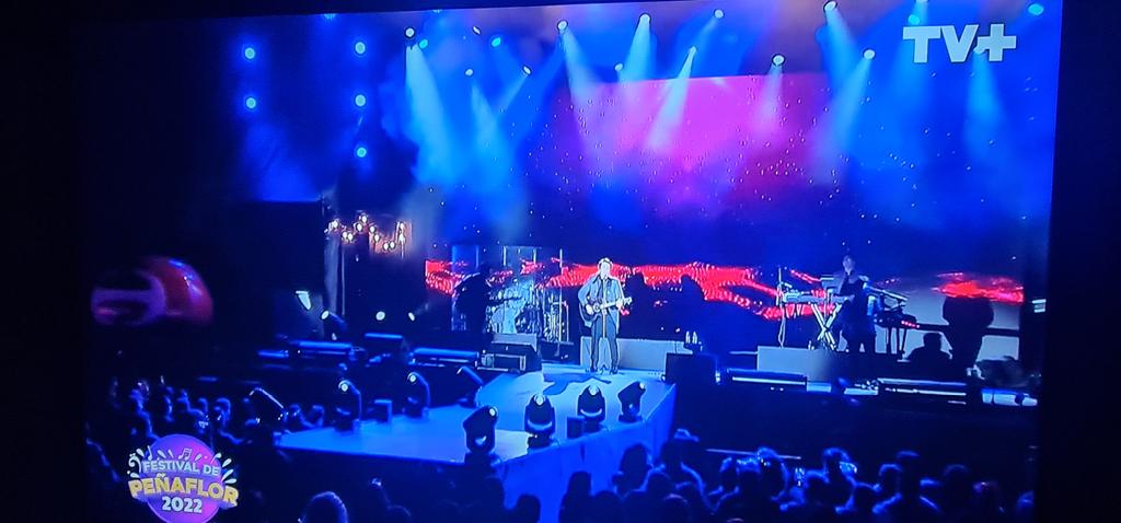 MuniPenaflor's tweet photo. Todo el romanticismo de #AndrésDeLeón por #Tvmas @tvmas_tv @IamAndresdeLeon 
#FestivalDePeñaflor 😀💥🎉😍 https://t.co/UXbbIBwoan