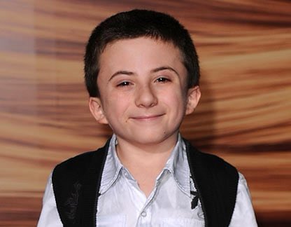 brileighh11's tweet photo. Why did mike look like the kid from the middle in that pic #90DayFiance #90dayfiancebeforethe90days https://t.co/tYuKgiBHPD