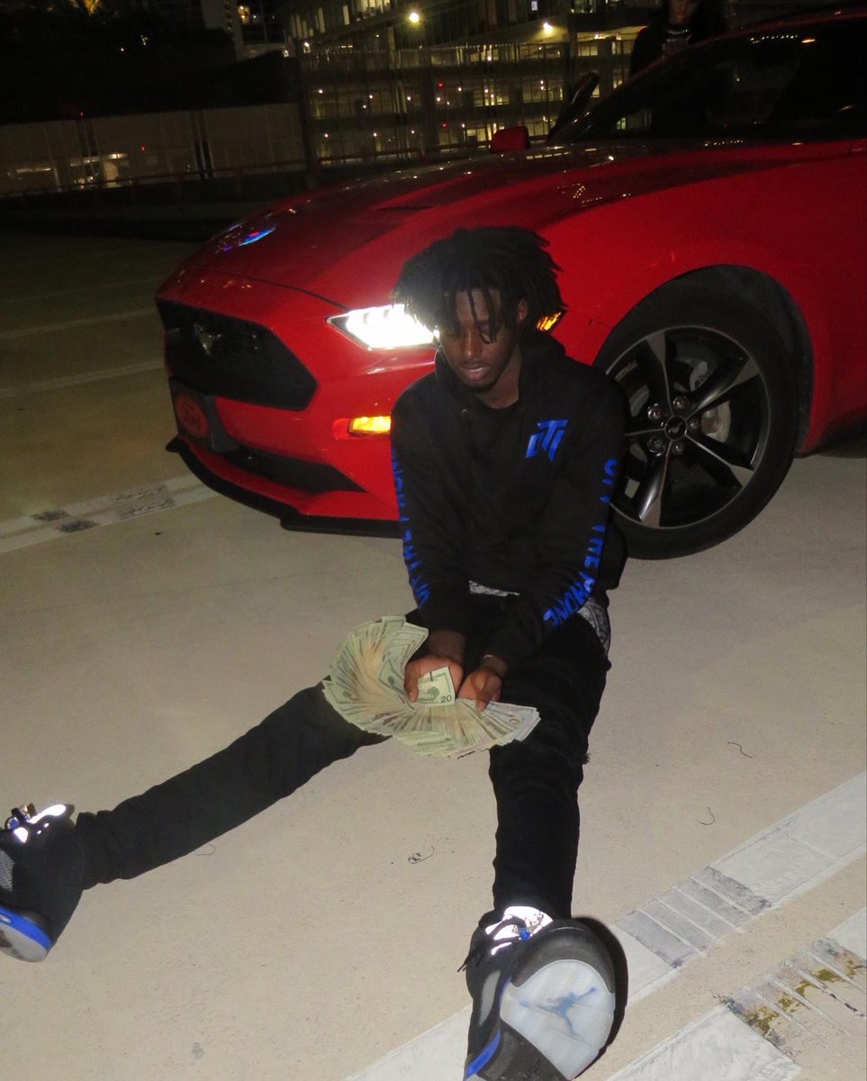 otpthelabel's tweet photo. “My Conversation Ain’t For Free It Ain’t ‘Bout Money 🤑 We Aint Talking🗣” - @PerfectTiming30 New Music Tonight @ 12! 🔥
#OTPTheLabel 📲 #Loading 🤫 https://t.co/26Sjb4u8tr