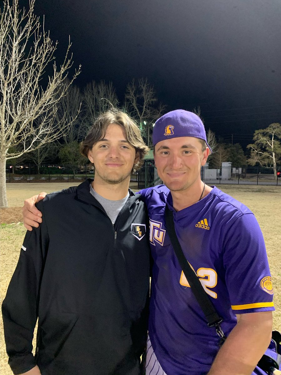 PeytonLacy5's tweet photo. Finally getting to watch my dude do his thing at the d1 level. Go eagles baby @Gabedl22 https://t.co/aohjfqDnjS