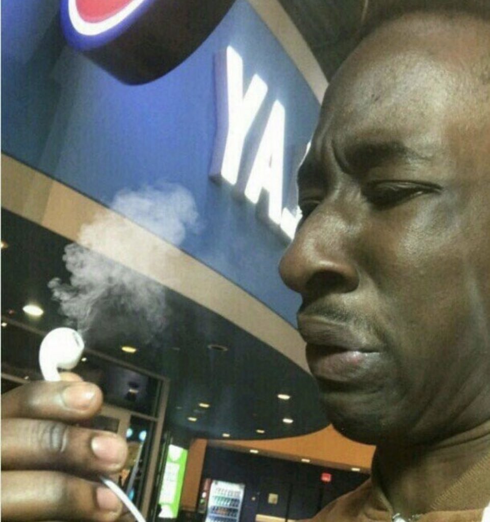 daytohn's tweet photo. Me listening to yeat 🔥 https://t.co/emqh03RJGS