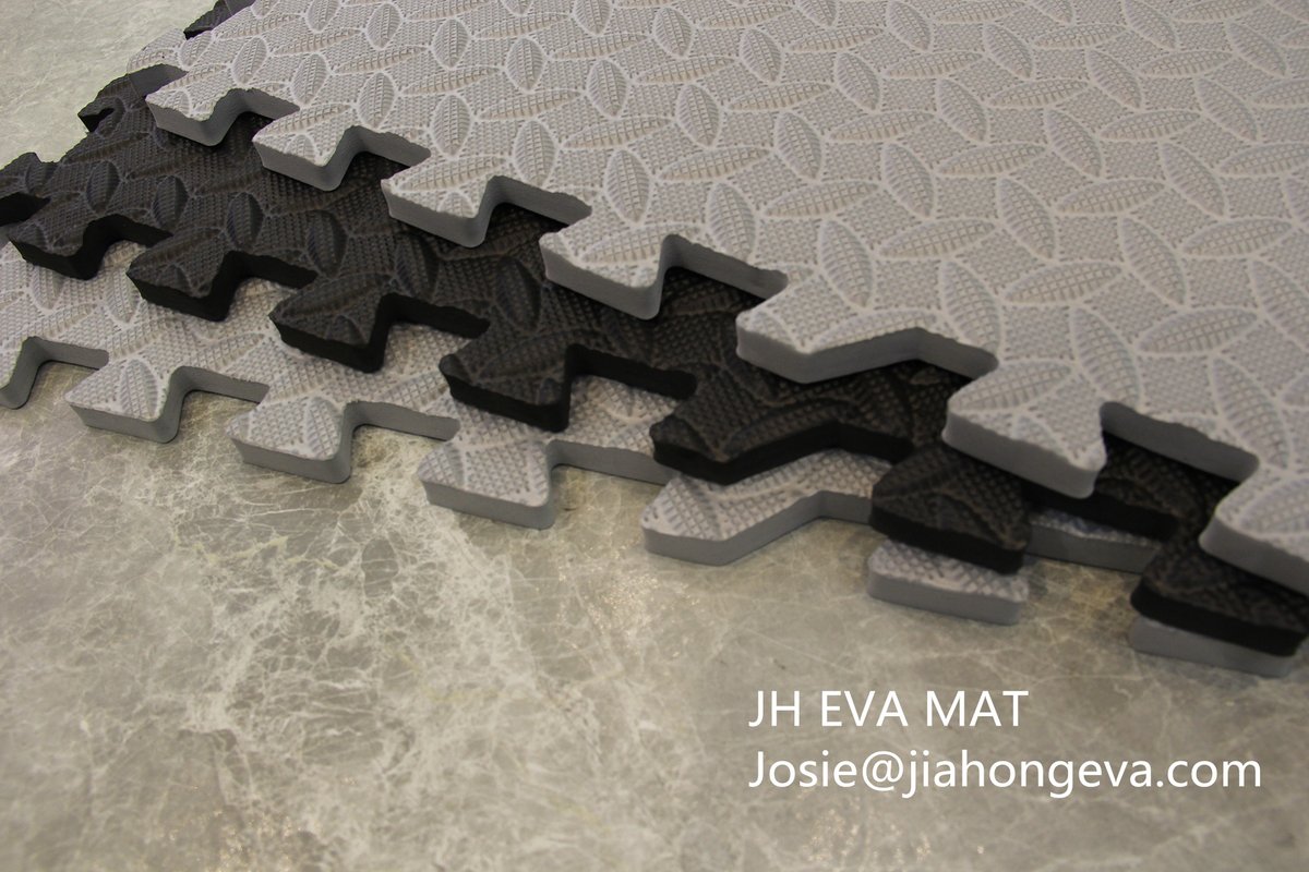 Jiahongeva's tweet image. Black and grey eva foam tile!!!!
#evapuzzlemat #foamtile #interlockingmat #exercisingmat #customizedmat