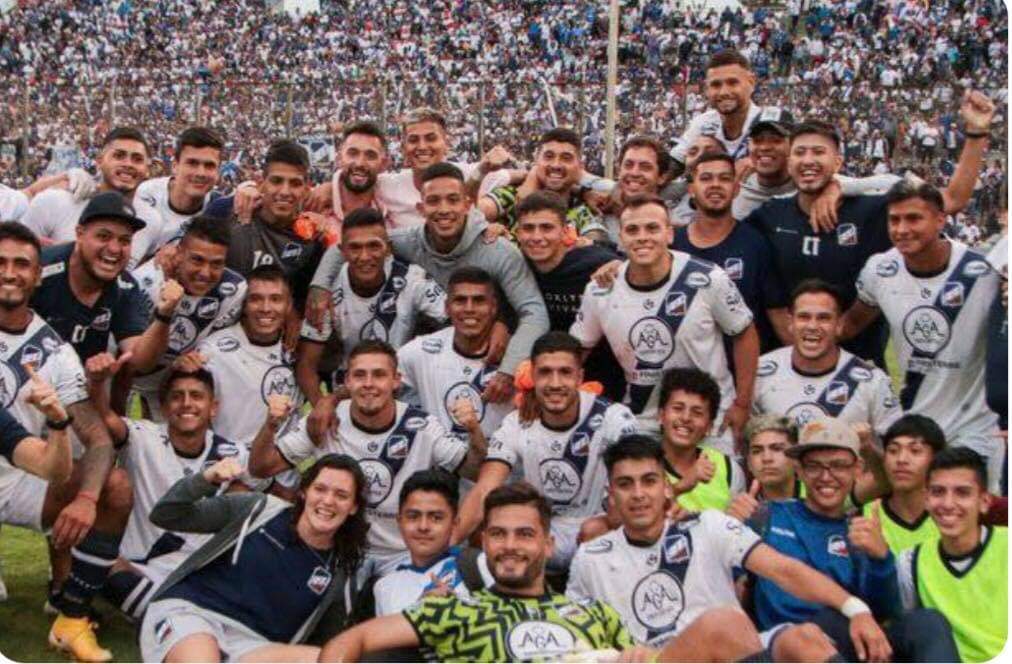 ¡Gracias Campeones por darnos está tremenda alegría a toda la familia antoniana!!#JuventudAntoniana