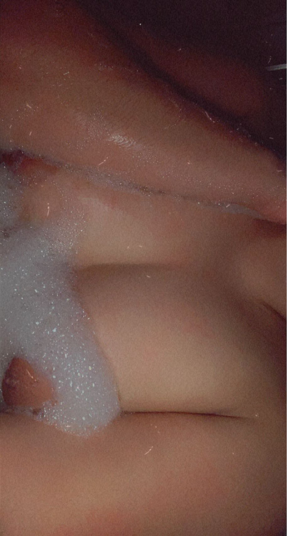 Bubble bath 🧼 https://t.co/xFTxIXWUNX