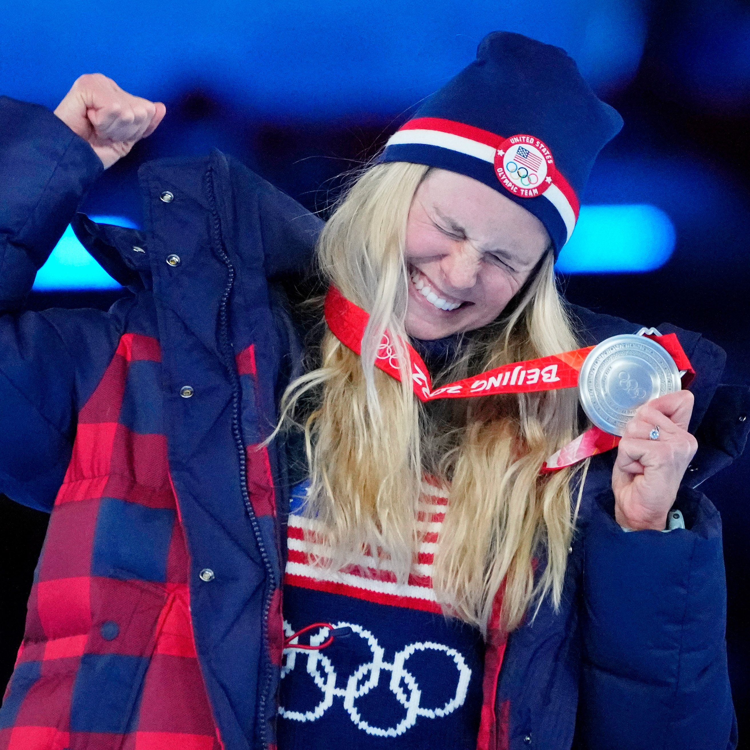 NBC Olympics on Twitter "Jessie Diggins receiving her Olympic medal at