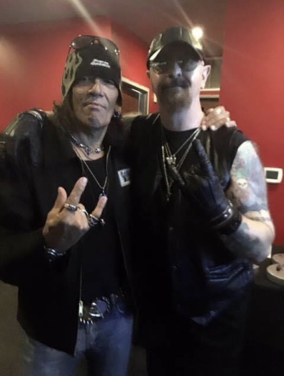 StephenEPearcy's tweet photo. “Backstage Blast”, (5) years ago today @HalfordMetal and myself appear at @_CharlesBrennan R&R Event. All hail the metal god. 🤘☠️🤘🎤 #callforthepriest #stephenpearcy #robhalford #majorinfluence https://t.co/XoKuJS3VV8