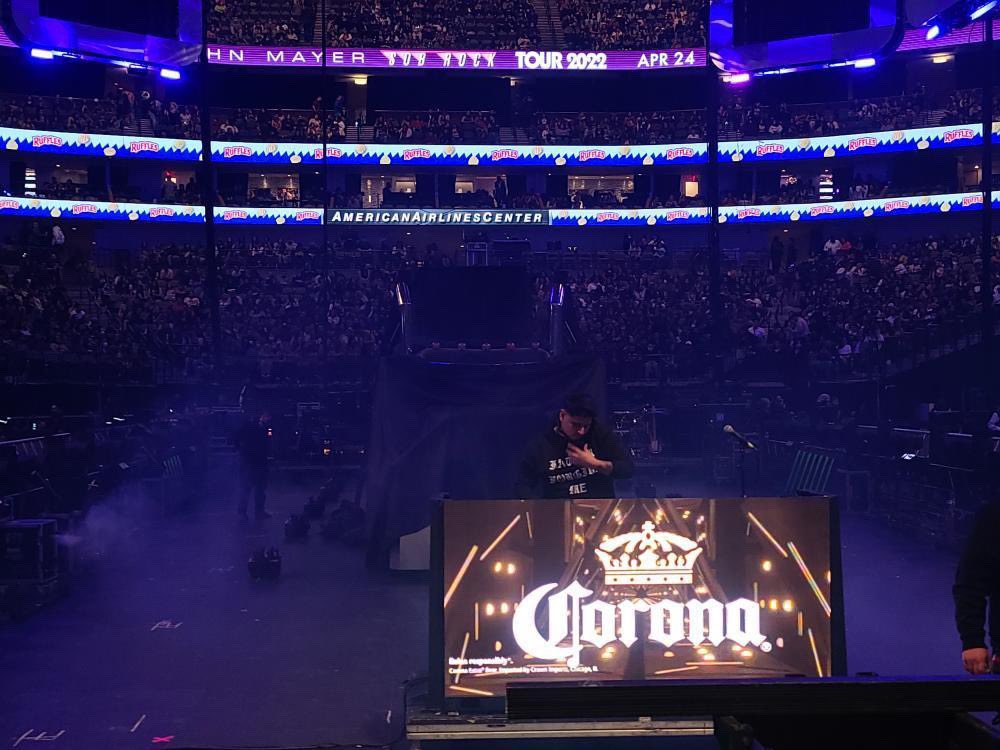 hardbox3's tweet image. Djing #BadBunny concert in Dallas - both nights - 2022