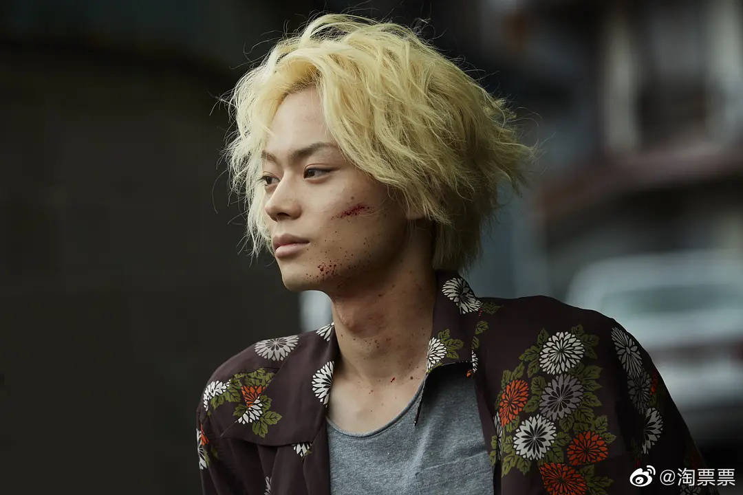 Комацу нана и суда масаки дорамы. Нож упавший в воду песня. Oboreru naifu. Нож упавший в воду дорама. Нож упавший в воду фильм 2016.