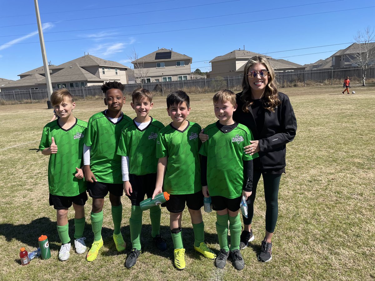 MsRea_ESE's tweet photo. Here for Team ESE! 🥰⚽️ #eseSOAR https://t.co/b71sFqMMTC
