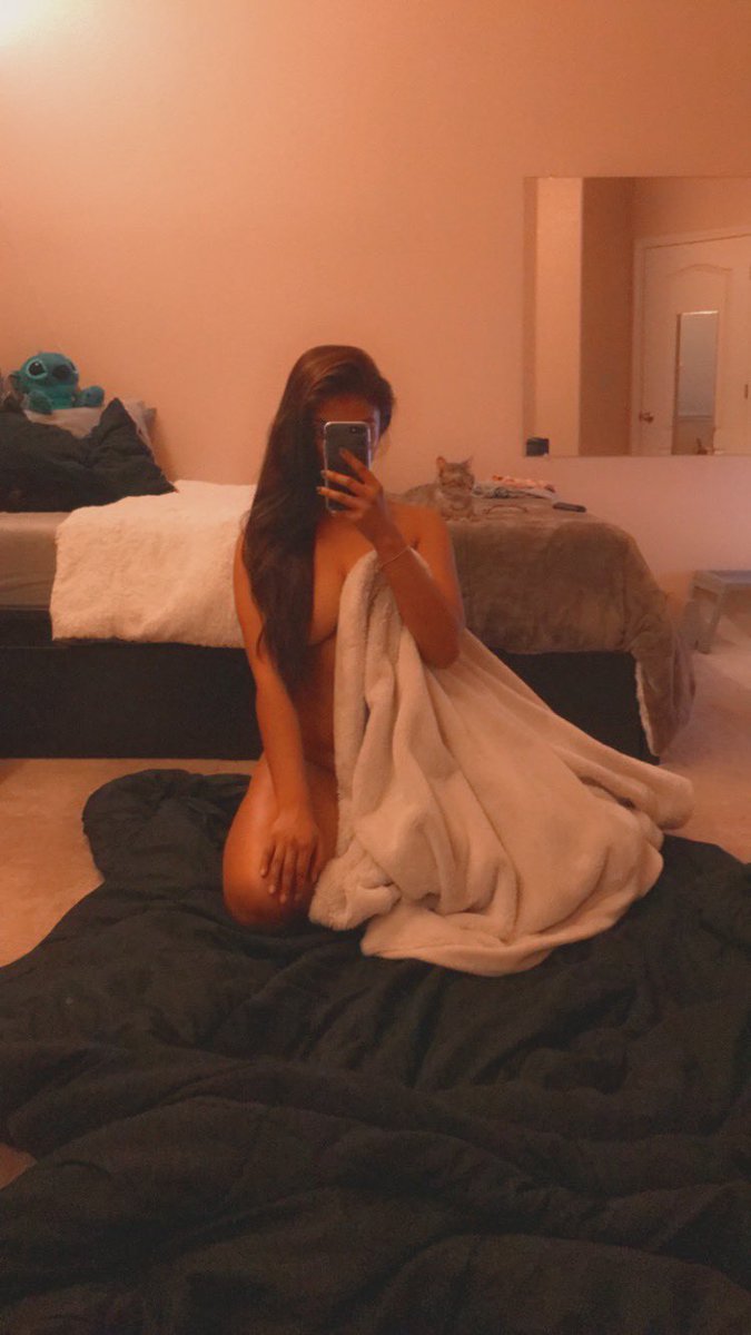 ashlibee12's tweet photo. #sellingcontent #onlyfans #OFvideos dm me https://t.co/ts3lDUdo4u