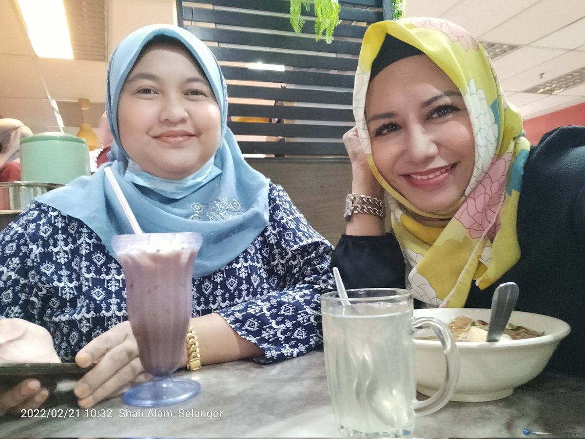 bird_work's tweet image. Good morning 🌻. Breakfast sat sebelum peningkan kepala😆. Semoga dipermudahkan urusan kami hari ini.
#eroses
#akudanprofima
#meandmygurl