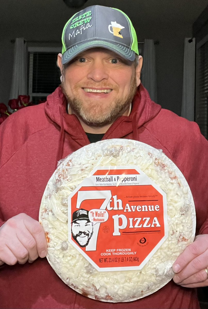 Arock1976's tweet photo. @7thavenuepizza @MeatSauce1 A+…yeah, yeah, yeah… I’m tellin’ ya #pizza #eatlocal #PowerTrip #itwails https://t.co/W5ofv0K4wt
