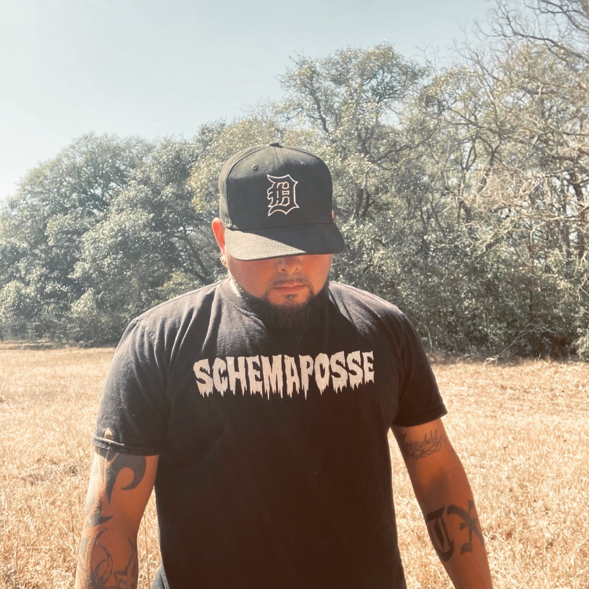 DJVSIREN's tweet image. 🚨 Finna hit y’all with some playa shyt produced by my bro stickychainz  y’all ain’t even ready . Appreciate all the luv y’all threw me and @COMA714 &amp;amp; @Prod_Triloquist on my latest Ep . More coming soon 🚨
.
.
.
 @SCHEMAPOSSE ALL DAY ERRDAY