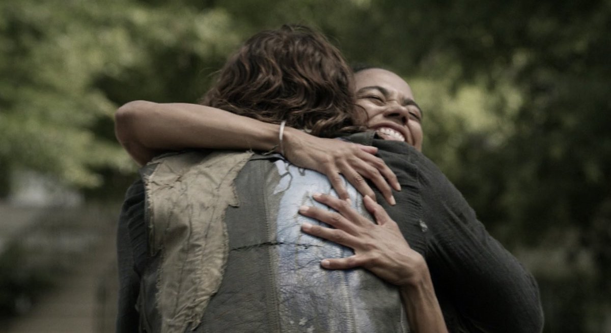 TWalkingDWorld's tweet photo. A REUNION YEARS IN THE MAKING!

CONNIE &amp; DARYL ARE TOGETHER AGAIN!

#TheWalkingDead https://t.co/PEy9m0Ei3l
